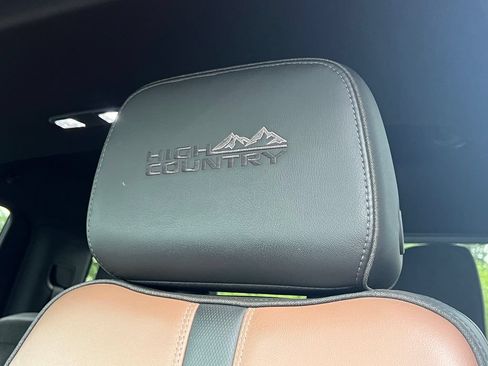 Used 2021 Chevrolet Silverado 3500 High Country AWD/4WD image 12