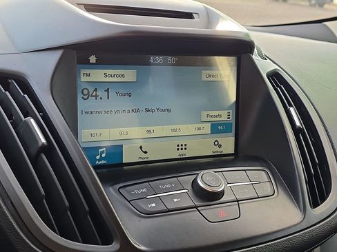 Used 2018 Ford Escape SEL image 22