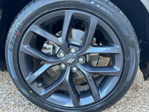 Used 2023 Dodge Challenger R/T w/ Plus Package image 31