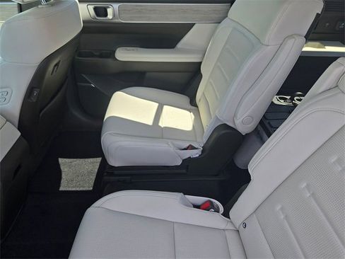 New 2025 Hyundai Santa Fe Calligraphy image 11