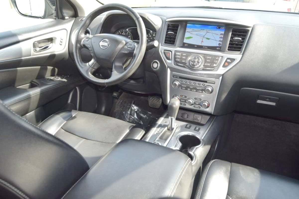Used 2019 Nissan Pathfinder SL AWD/4WD image 27