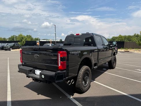 Used 2024 Ford F250 Lariat w/ Lariat Ultimate Package AWD/4WD image 9