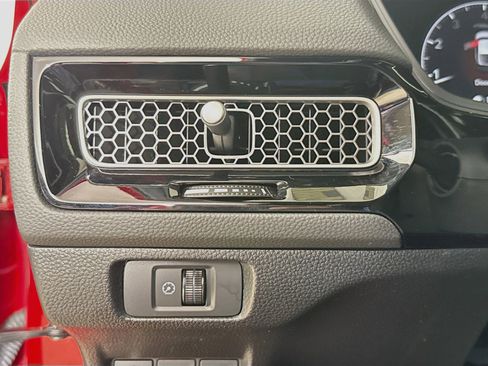 Used 2025 Honda Civic Sport image 9