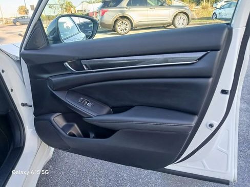Used 2022 Honda Accord Sport image 16