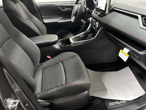 New 2025 Toyota RAV4 SE image 32