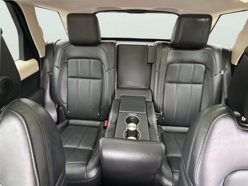 Used 2021 Land Rover Range Rover Sport HSE Silver Edition image 25