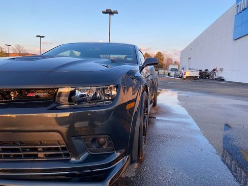 Used 2014 Chevrolet Camaro Z/28 image 4