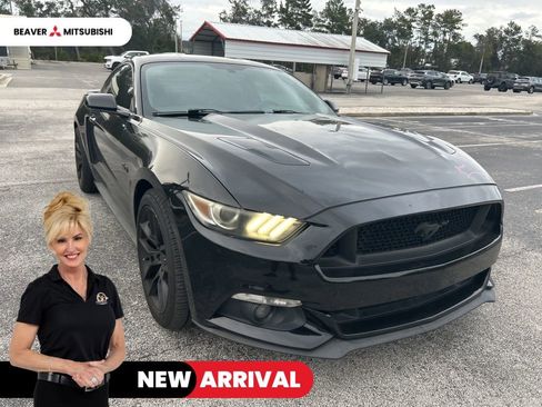 Used 2015 Ford Mustang GT image 1