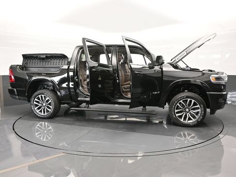 Used 2025 RAM 1500 Limited AWD/4WD image 61