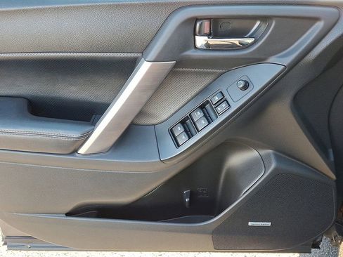 Used 2015 Subaru Forester 2.0XT Touring image 11