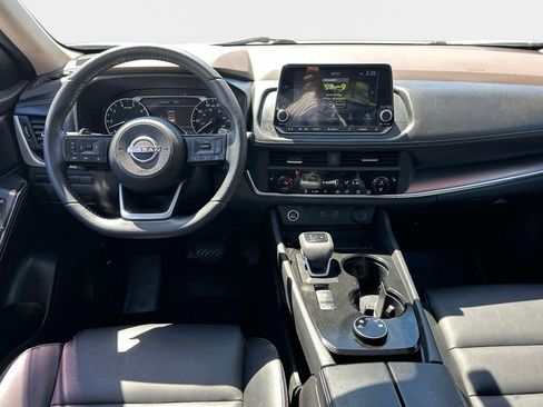 Used 2023 Nissan Rogue SV w/ SV Premium B Package AWD/4WD image 11