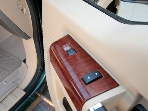 Used 2011 Ford F350 King Ranch w/ FX4 Off Road Pkg image 38