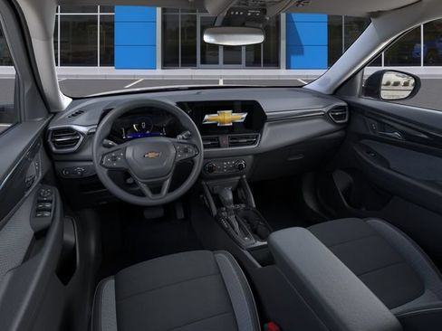 New 2026 Chevrolet TrailBlazer LS w/ LS Convenience Package AWD/4WD image 17