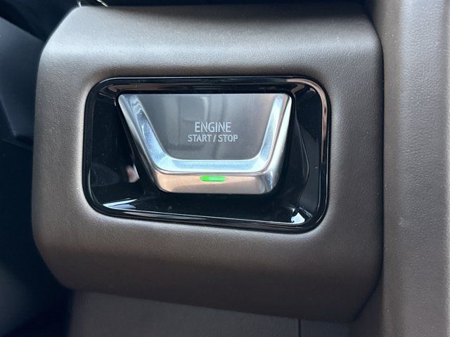 New 2026 GMC Yukon Denali Ultimate w/ LPO, Floor Liner Package AWD/4WD image 28