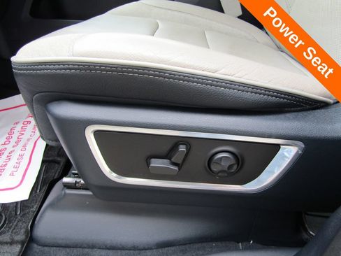 Used 2023 RAM 1500 Limited AWD/4WD image 7