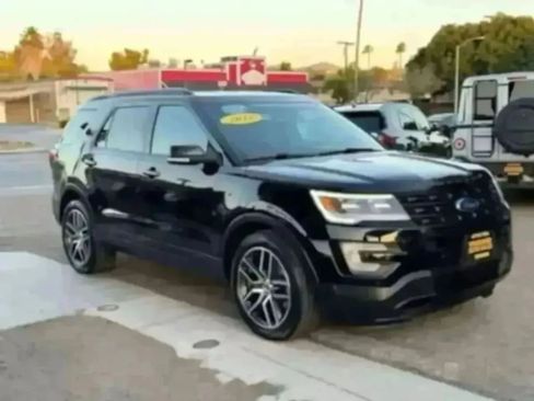 Used 2016 Ford Explorer Sport AWD/4WD image 2