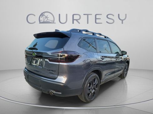 Used 2025 Subaru Ascent Bronze Edition AWD/4WD image 3