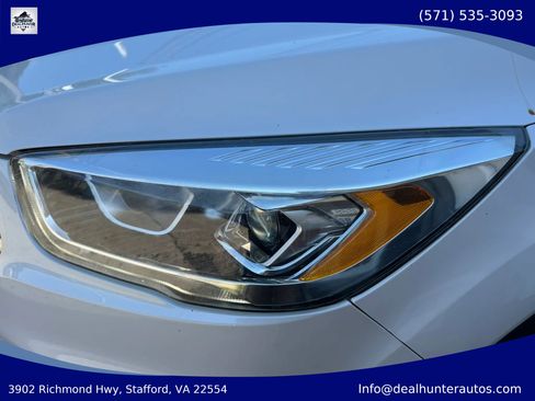 Used 2017 Ford Escape Titanium AWD/4WD image 11