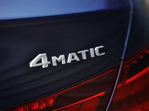 Used 2023 Mercedes-Benz C 300 C 300 w/ Exclusive Trim Package image 11