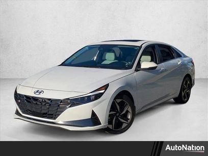 Used 2023 Hyundai Elantra Limited