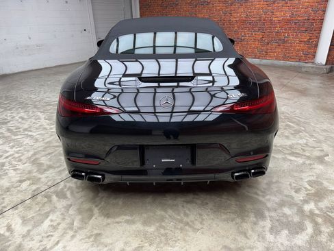 Certified 2022 Mercedes-Benz SL 55 AMG 4MATIC image 4