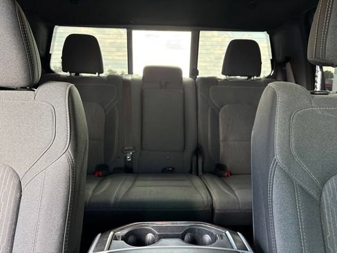 Used 2022 RAM 1500 Big Horn AWD/4WD image 24