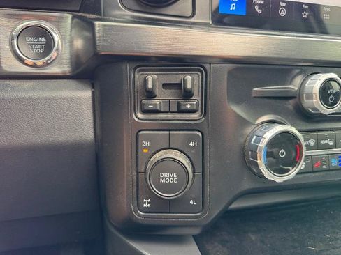 Certified 2024 Ford F250 Lariat w/ Lariat Ultimate Package AWD/4WD image 26