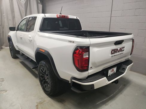 New 2026 GMC Canyon Elevation w/ Convenience Package image 19