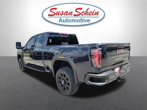 Used 2024 GMC Sierra 2500 AT4 w/ AT4 Premium Plus Package AWD/4WD image 25