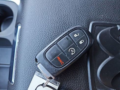 Used 2018 RAM 2500 Laramie w/ Convenience Group image 50