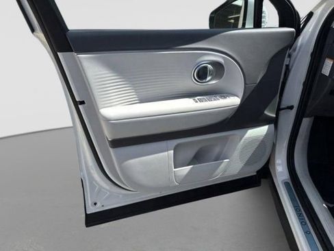 New 2026 Hyundai Ioniq 9 SEL AWD/4WD image 16
