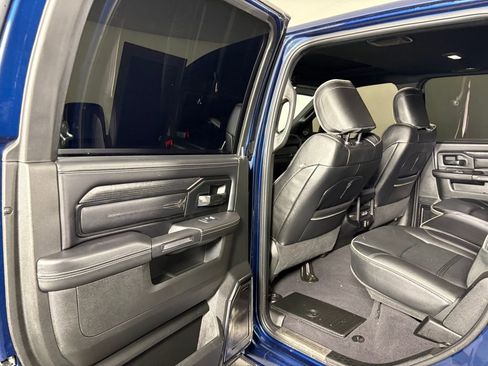 Used 2024 RAM 2500 Limited image 27