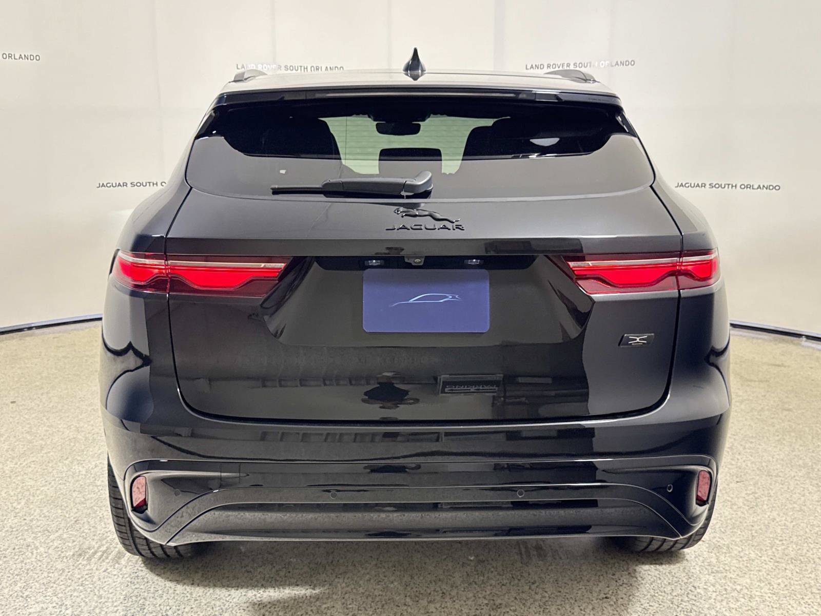 New 2026 Jaguar F-PACE R-Dynamic S AWD/4WD image 4