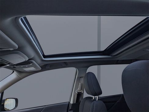 Used 2023 Subaru Forester Premium image 22