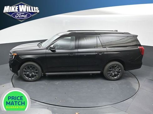 New 2026 Ford Expedition Max Platinum w/ Stealth Appearance Package image 12