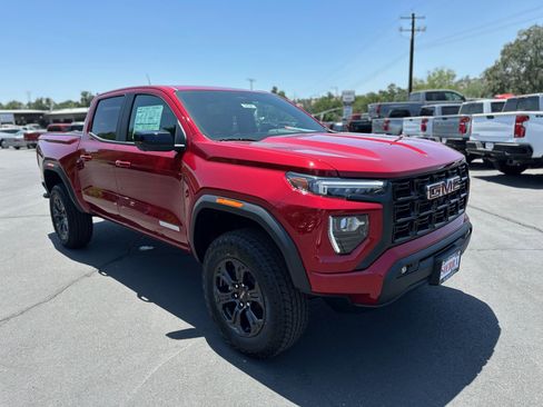 New 2025 GMC Canyon Elevation w/ Convenience Package image 3