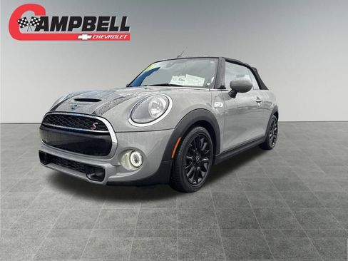Used 2021 MINI Cooper S image 1