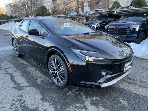 New 2026 Toyota Prius XLE image 3