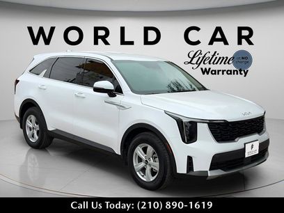 Used 2025 Kia Sorento LX