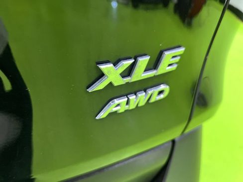 Used 2020 Toyota RAV4 XLE w/ Convenience Package AWD/4WD image 14