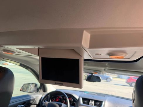 Used 2013 GMC Acadia Denali image 23