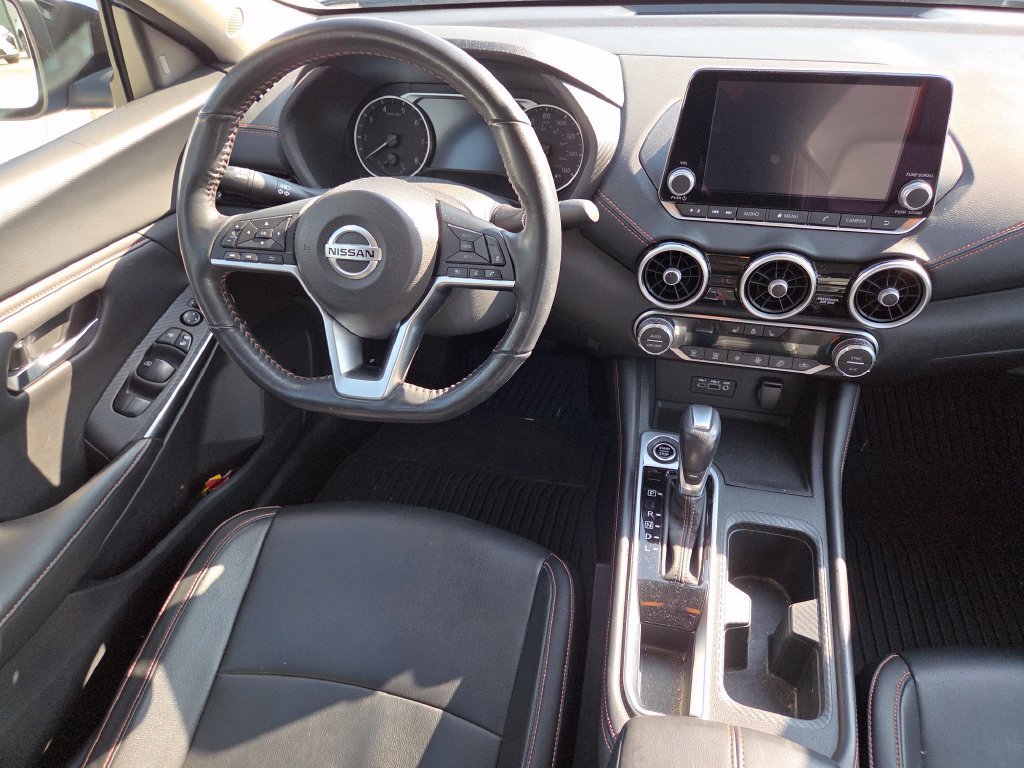 Used 2023 Nissan Sentra SR w/ SR Premium Package FWD image 31