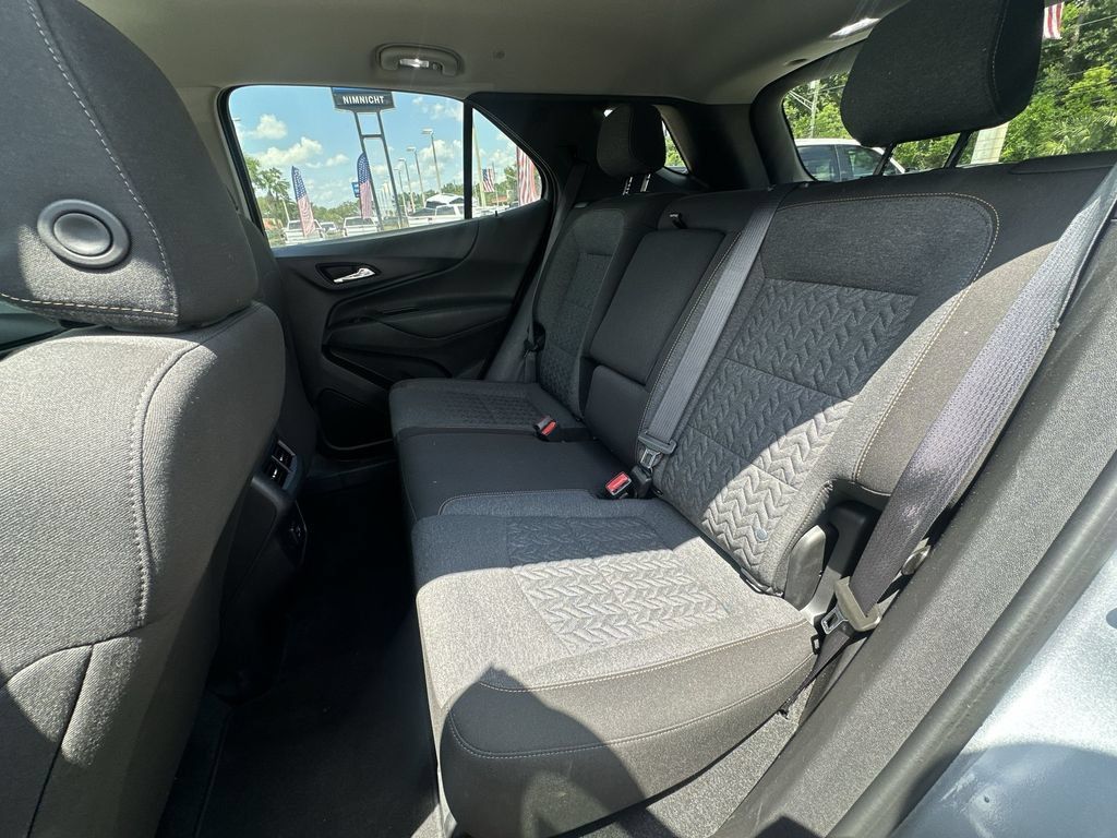 Used 2024 Chevrolet Equinox LT FWD image 18