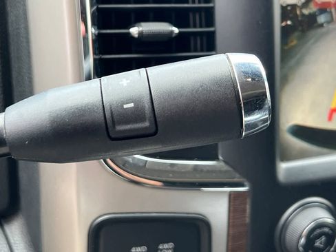 Used 2017 RAM 2500 Laramie w/ Off Road Package image 23