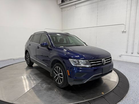 Used 2021 Volkswagen Tiguan SE image 1