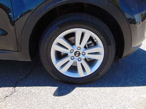 Used 2017 Kia Sportage LX AWD/4WD image 27