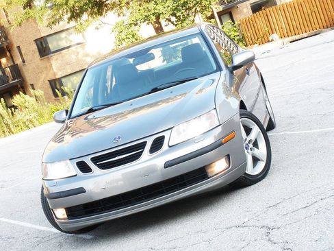 Used 2003 Saab 9-3 Arc FWD image 9