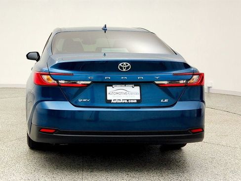 Used 2025 Toyota Camry LE FWD image 6