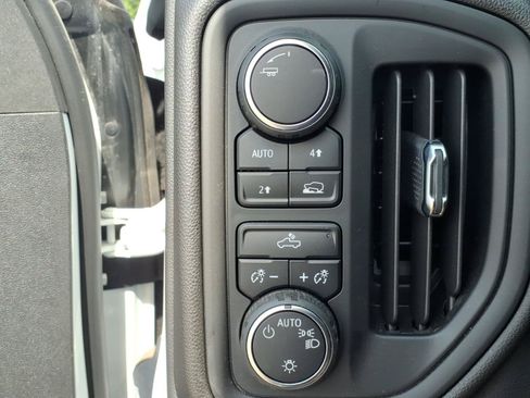 Used 2024 Chevrolet Silverado 1500 Custom AWD/4WD image 16