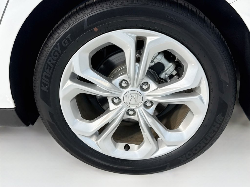 Certified 2024 Honda Accord LX image 31